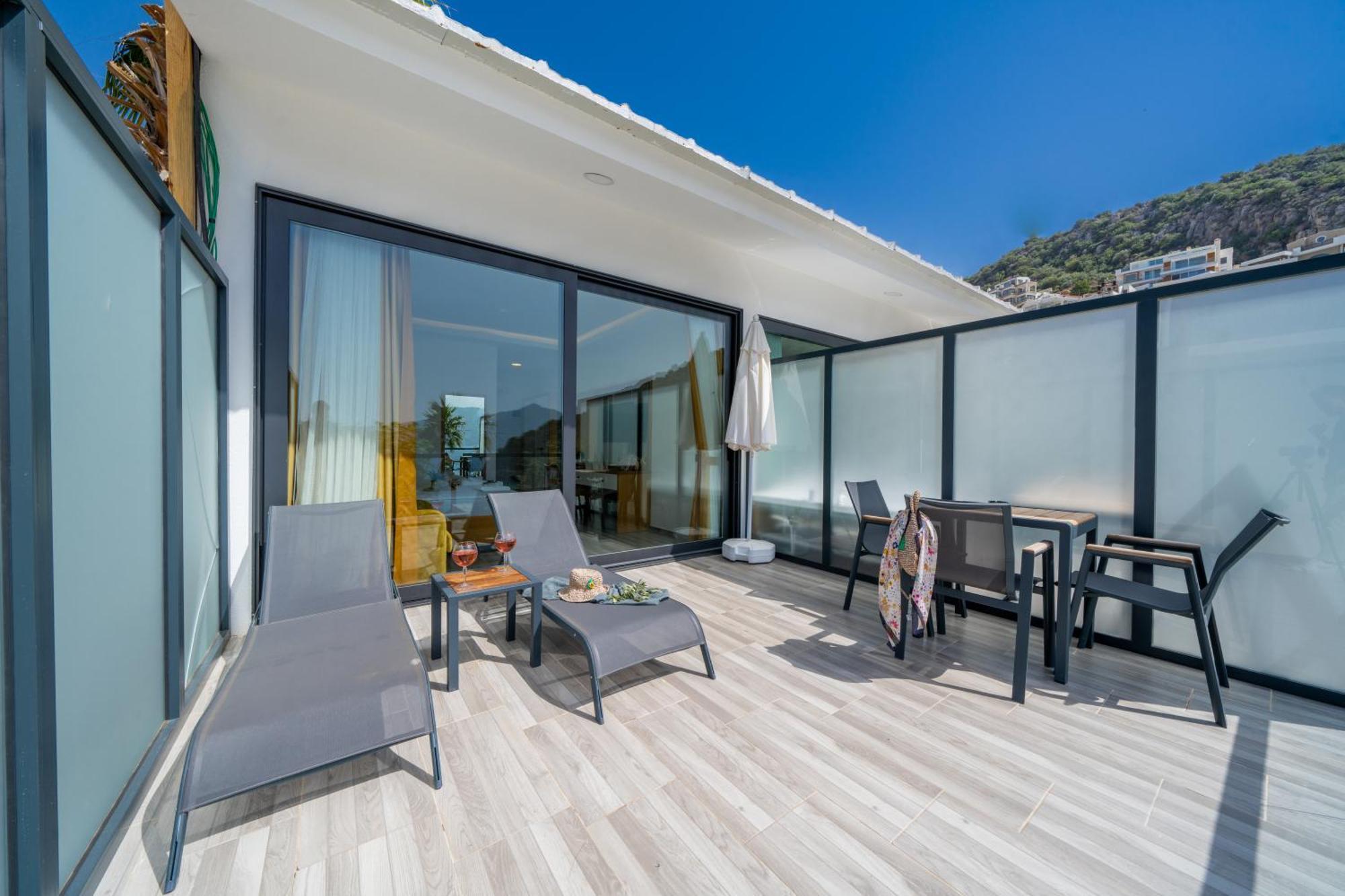 Kalkan Beach Park Hotel Каш Екстериор снимка