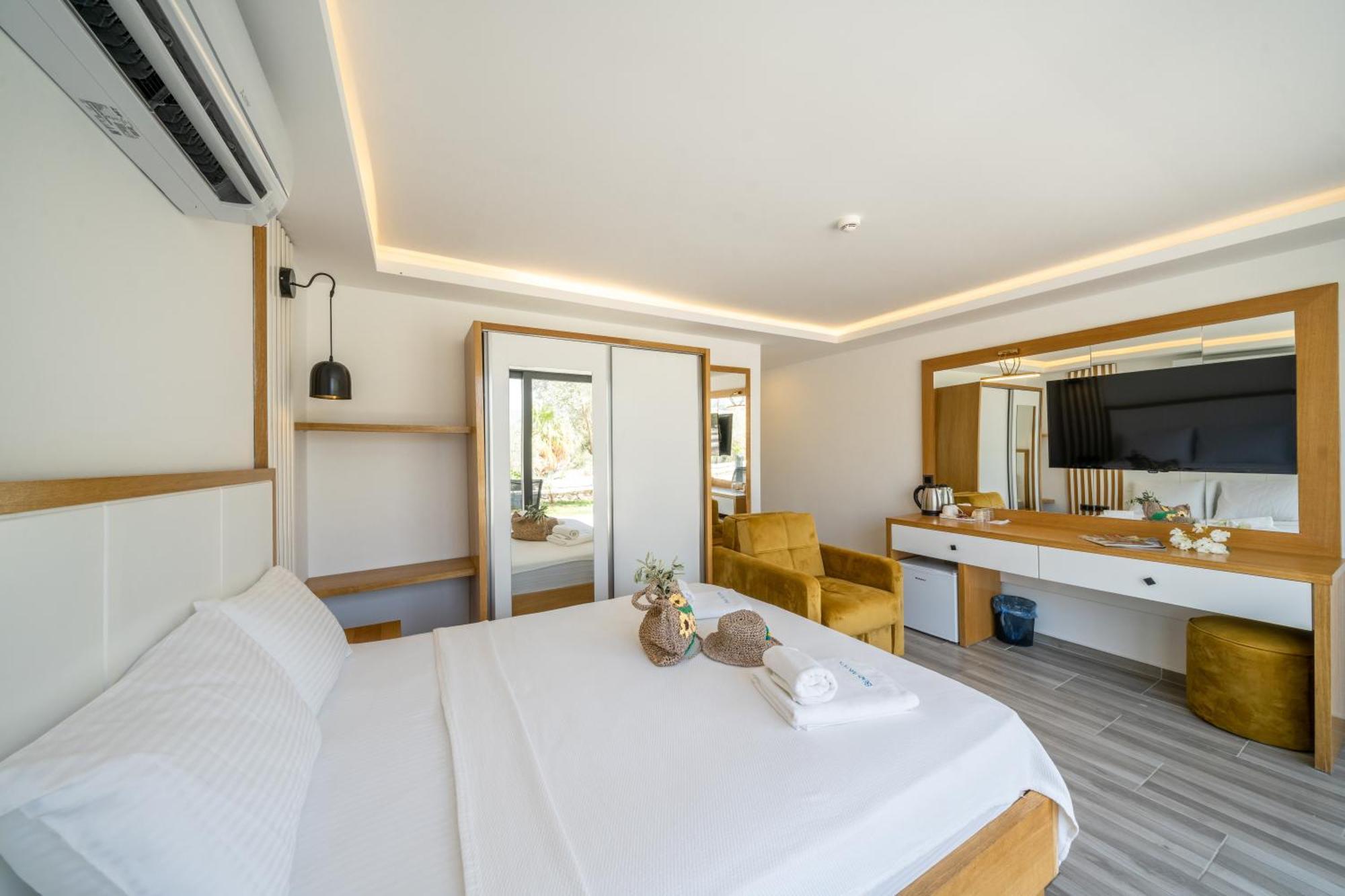 Kalkan Beach Park Hotel Каш Екстериор снимка