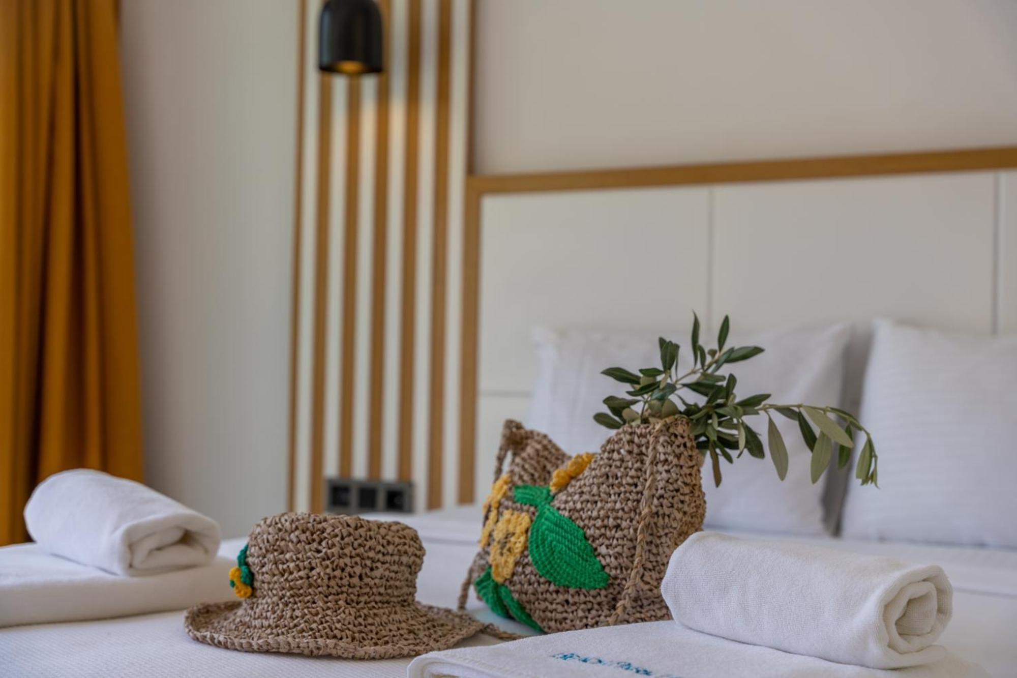 Kalkan Beach Park Hotel Каш Екстериор снимка